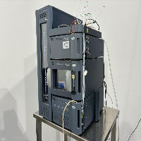 Waters Acquity HPLC image 1